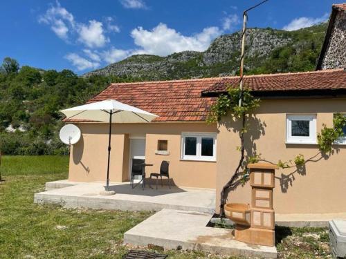 Holiday House Isidora — 4-Star Luxury Hotel in Danilovgrad, Montenegro