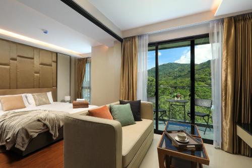 Mountain view Apartment Surin Beach 716 by CapitalPro — 4-Star Luxury Hotel in Phuket, Thailand
