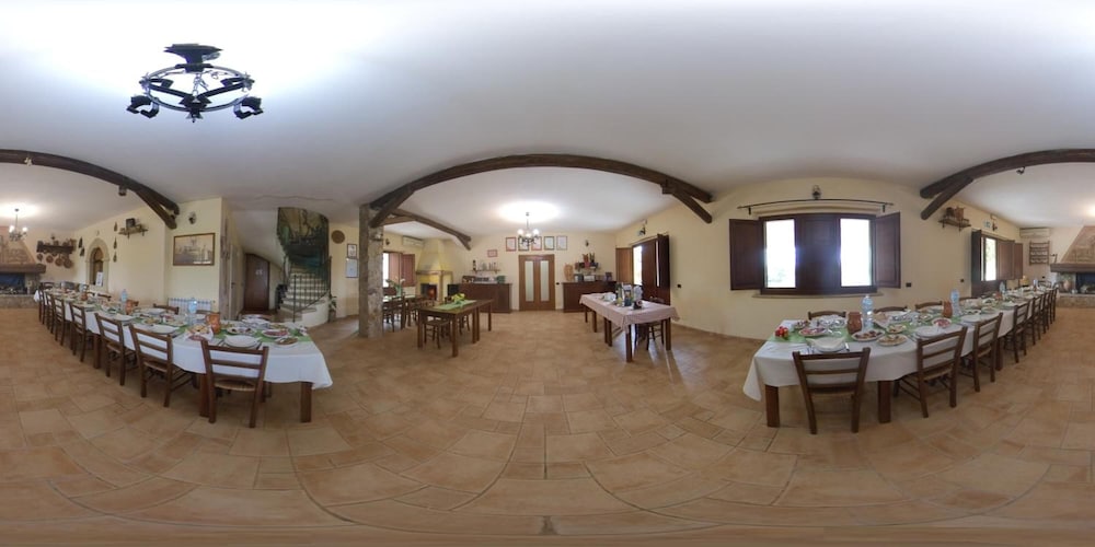 Sa Tanchitta - carbon neutral hotel in Ula Tirso