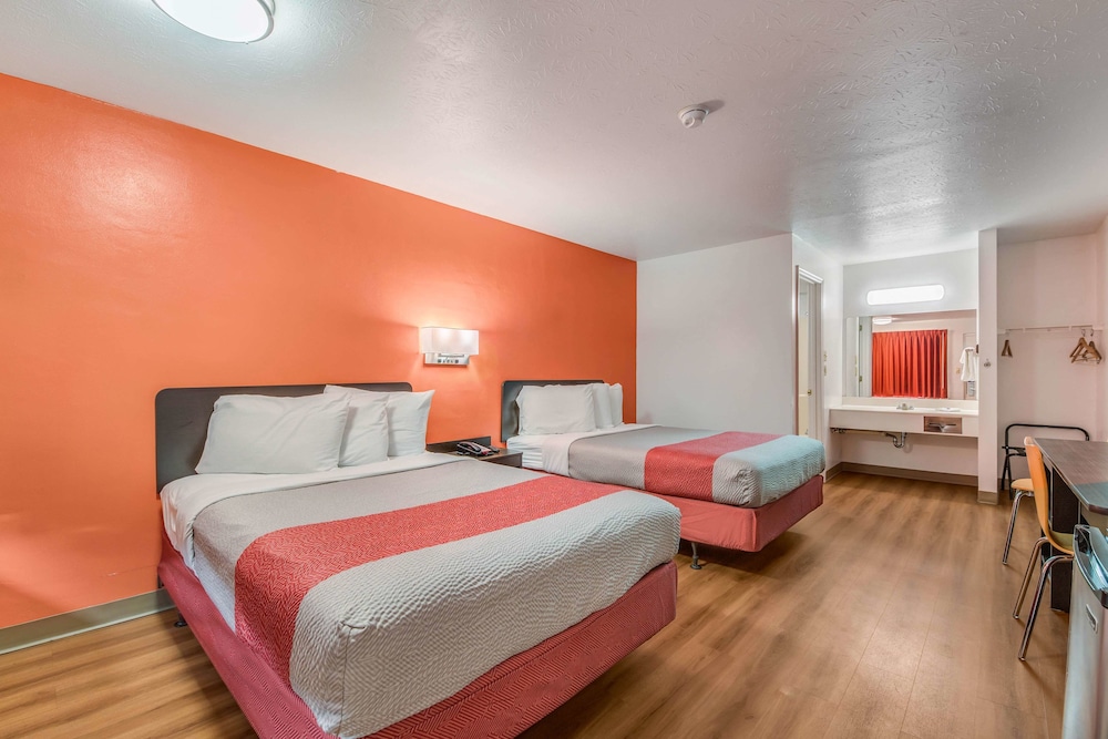 Motel 6 Attalla AL - photo 10