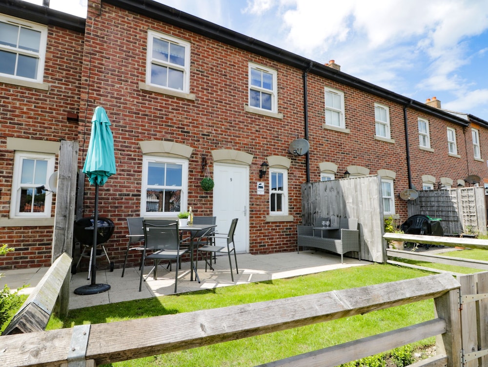 Harbour Walk - last minute hotel in Whitby