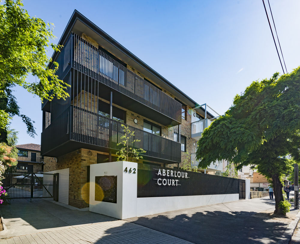 Aberlour Court — 4-Star Luxury Hotel in East Melbourne, Australia