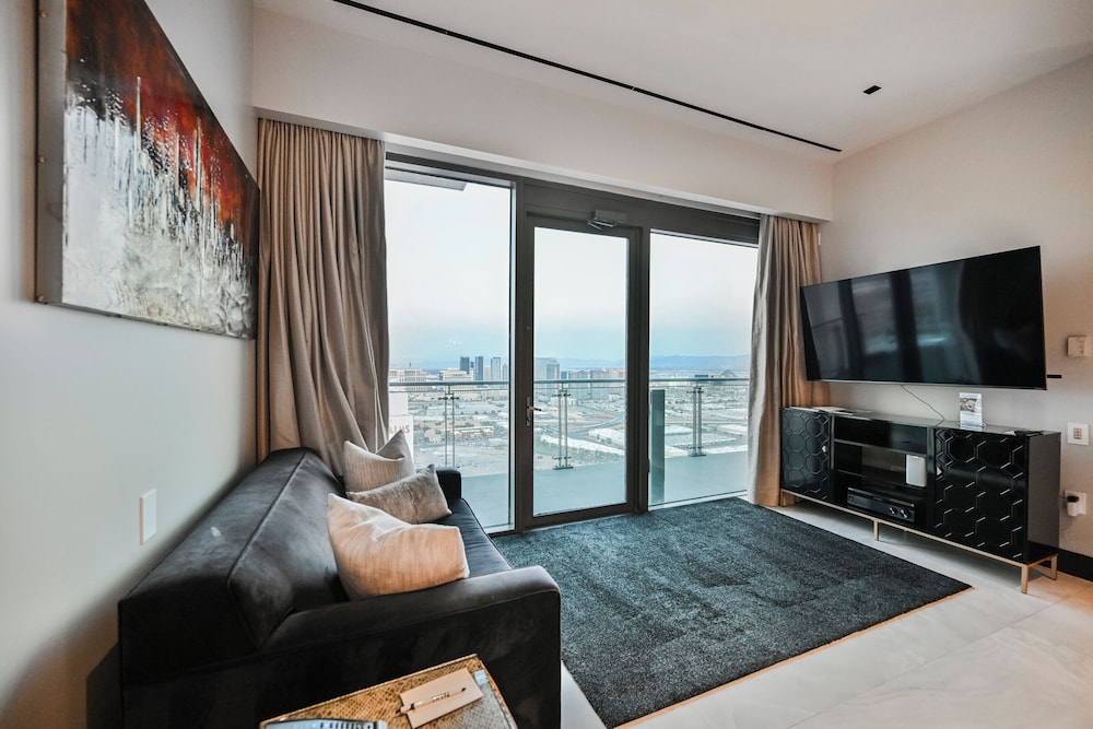 StripViewSuites at Palms Place Penthouses - photo 131