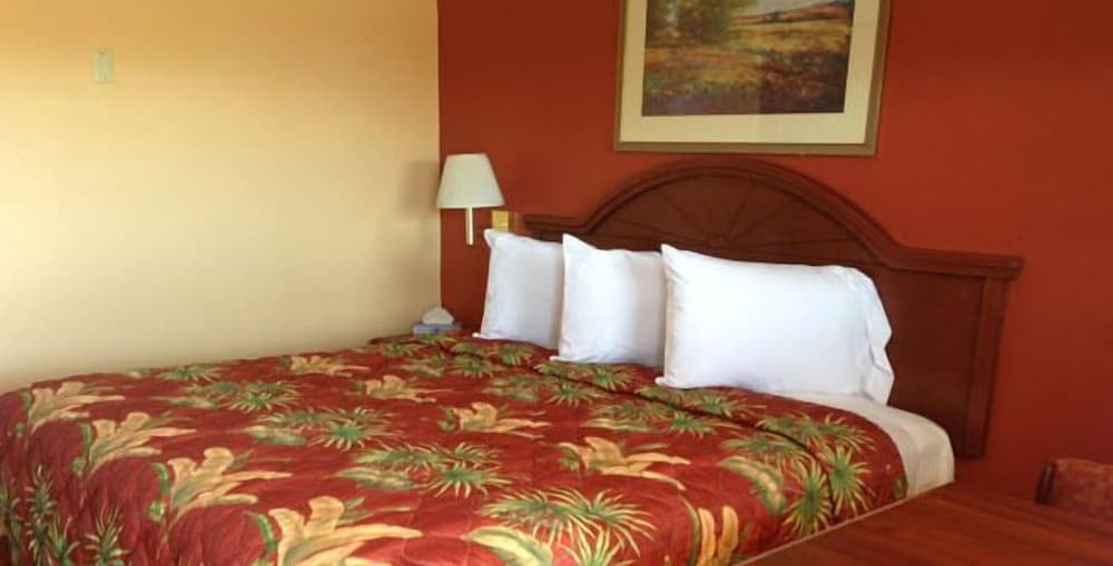 DeQueen Courtyard Inn - photo 11