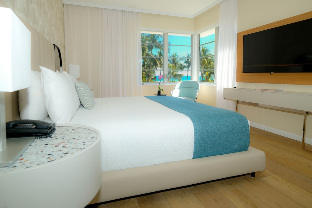 Avalon Hotel - photo 13