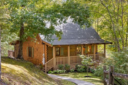 On Water's Edge - last minute hotel in Sevierville