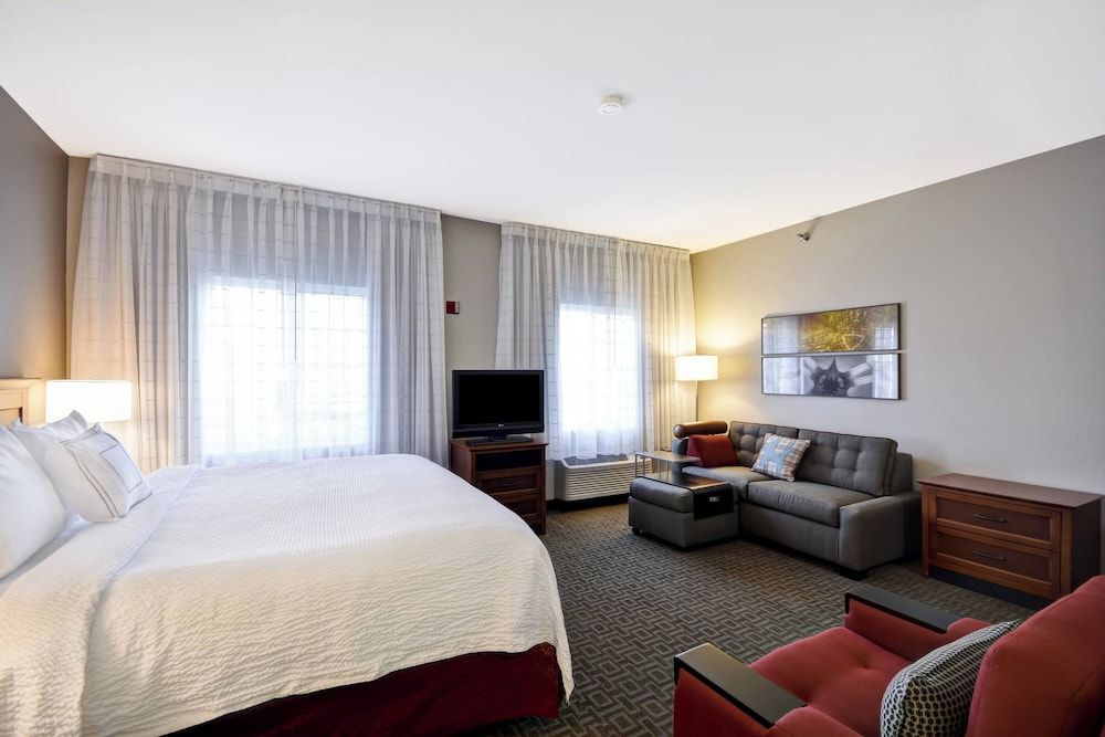 TownePlace Suites by Marriott Sioux Falls - photo 11