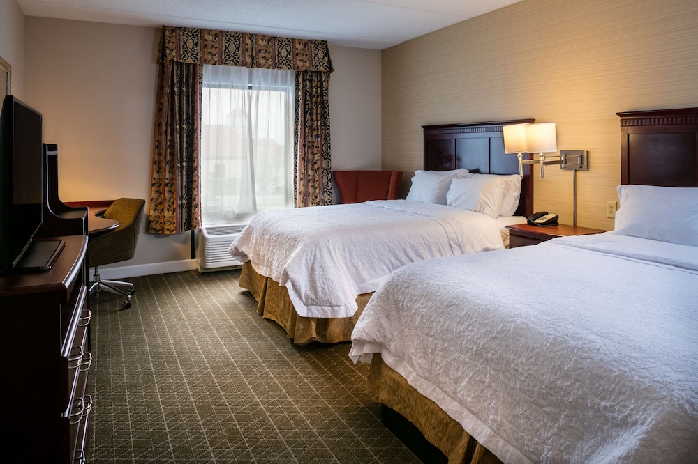 Hampton Inn & Suites Toledo Perrysburg - photo 21