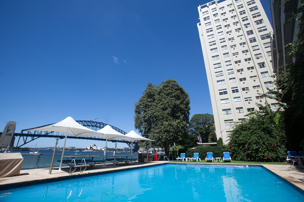 Sydney Harbourside Apartment — 4-Star Luxury Hotel in Sydney, Australia