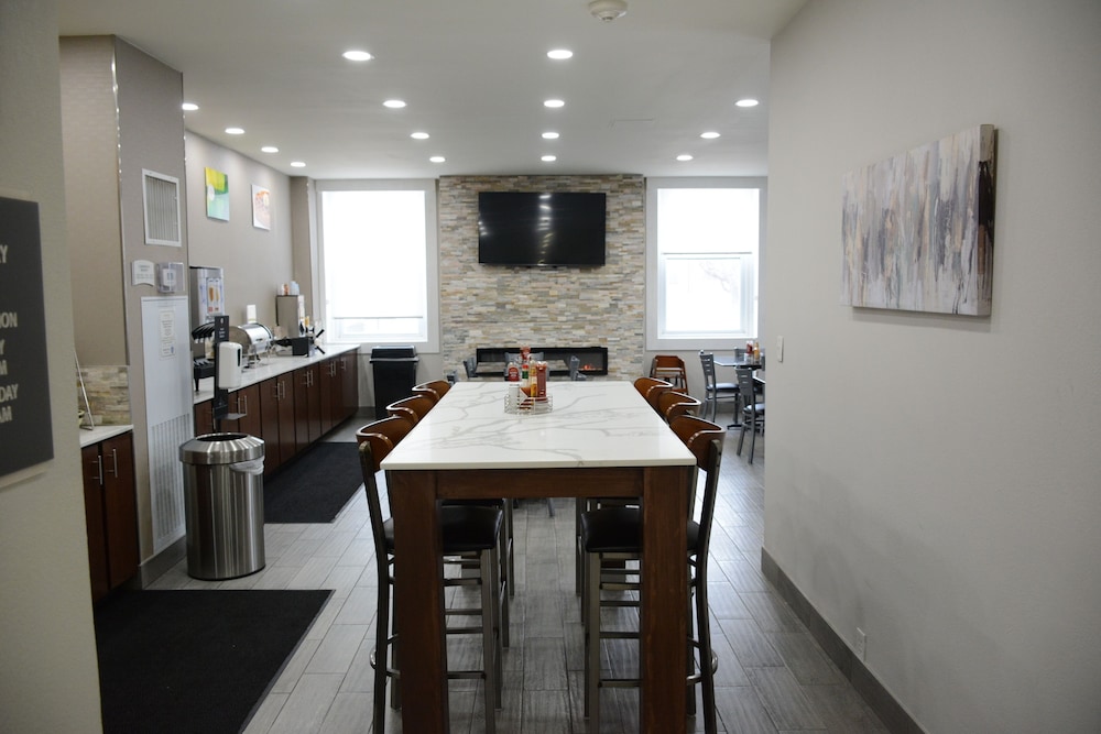 Quality Inn & Suites Kansas City Downtown - photo 29