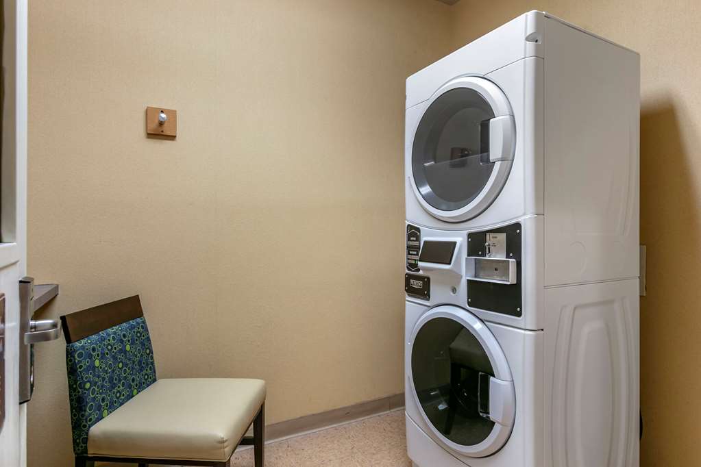 Comfort Inn Fort Collins North - photo 36
