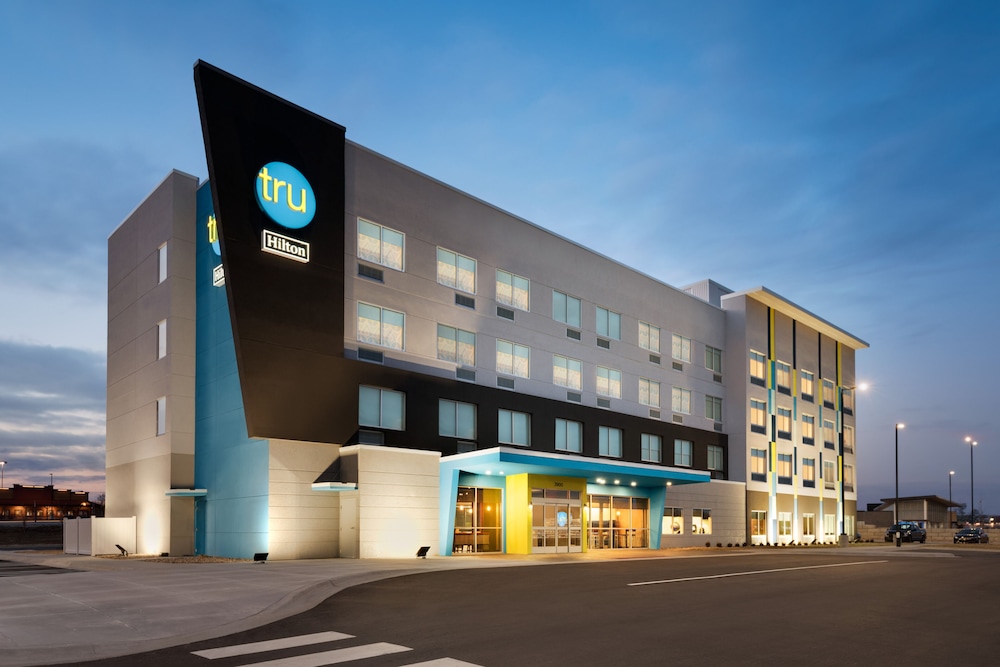 Tru By Hilton Milwaukee Brookfield - photo 43