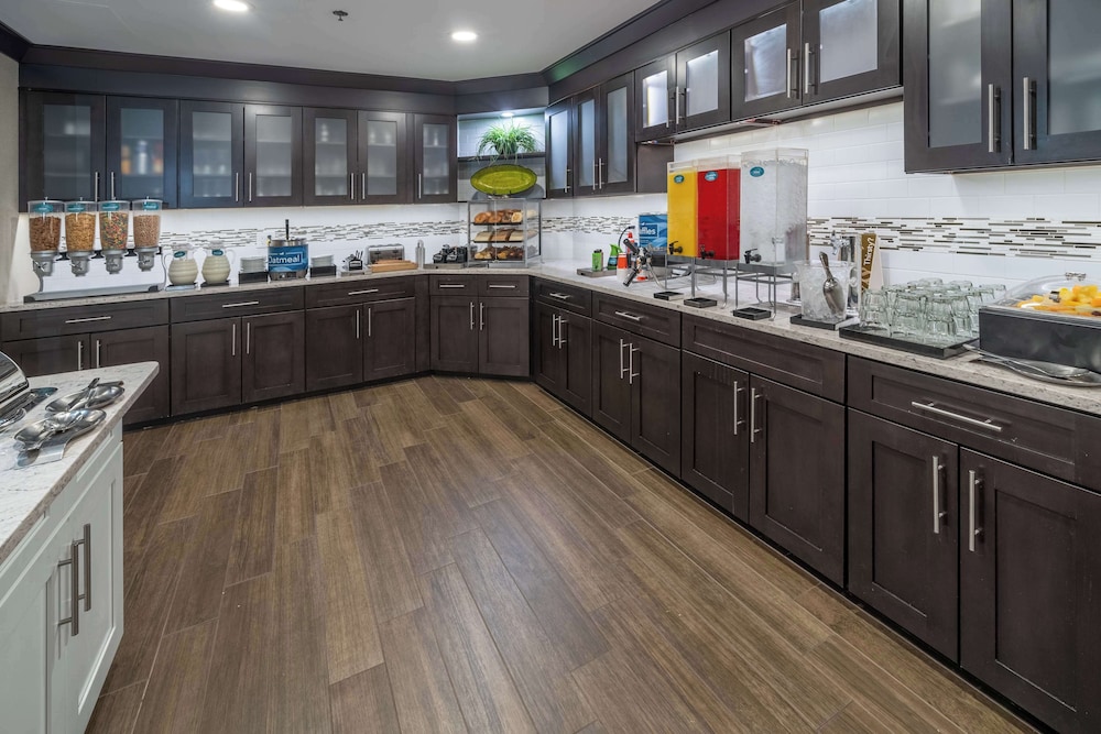 Homewood Suites by Hilton Philadelphia Valley Forge - photo 35