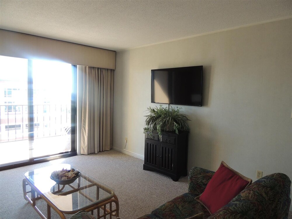 Ocean View Towers #6F - photo 20