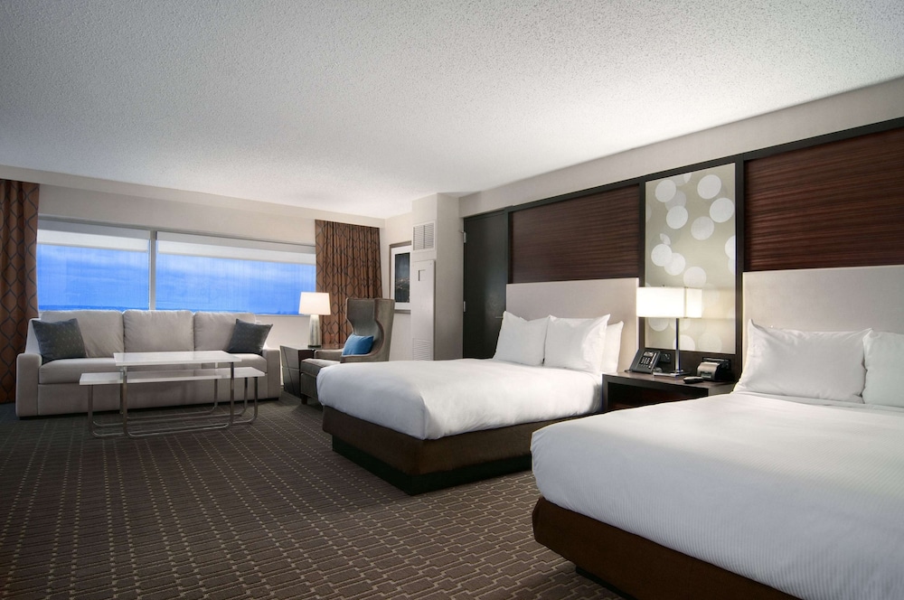 Hilton Atlanta Airport - photo 36