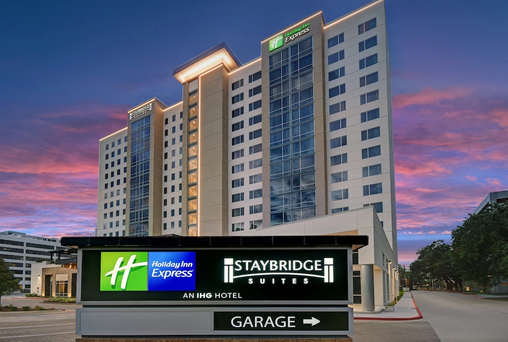 Holiday Inn Express Houston Galleria Area by IHG - photo 49
