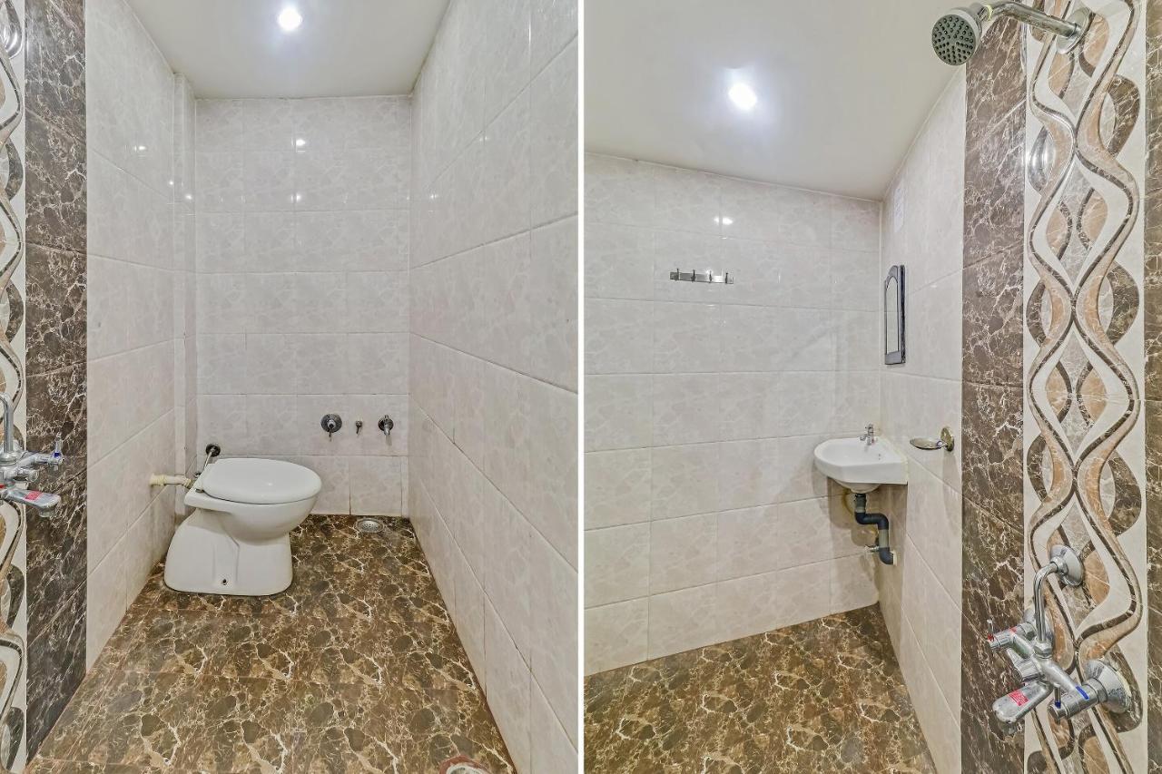 Hotel Royal by Oyo Rooms in Raj-Nandgaon, India