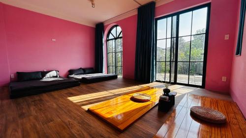 Thong Dong Homestay — 5-Star Luxury Hotel in Nhon Trach, Vietnam