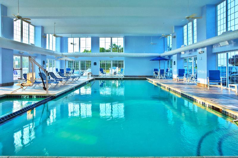 Holiday Inn Express & Suites Petoskey by IHG - photo 53