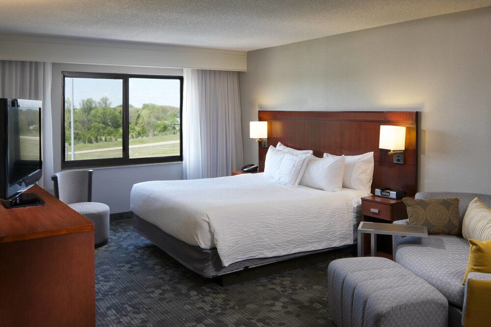 Courtyard by Marriott Jackson - photo 5
