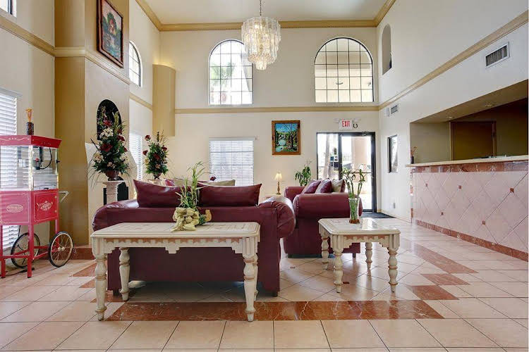 Texas Inn & Suites - photo 5