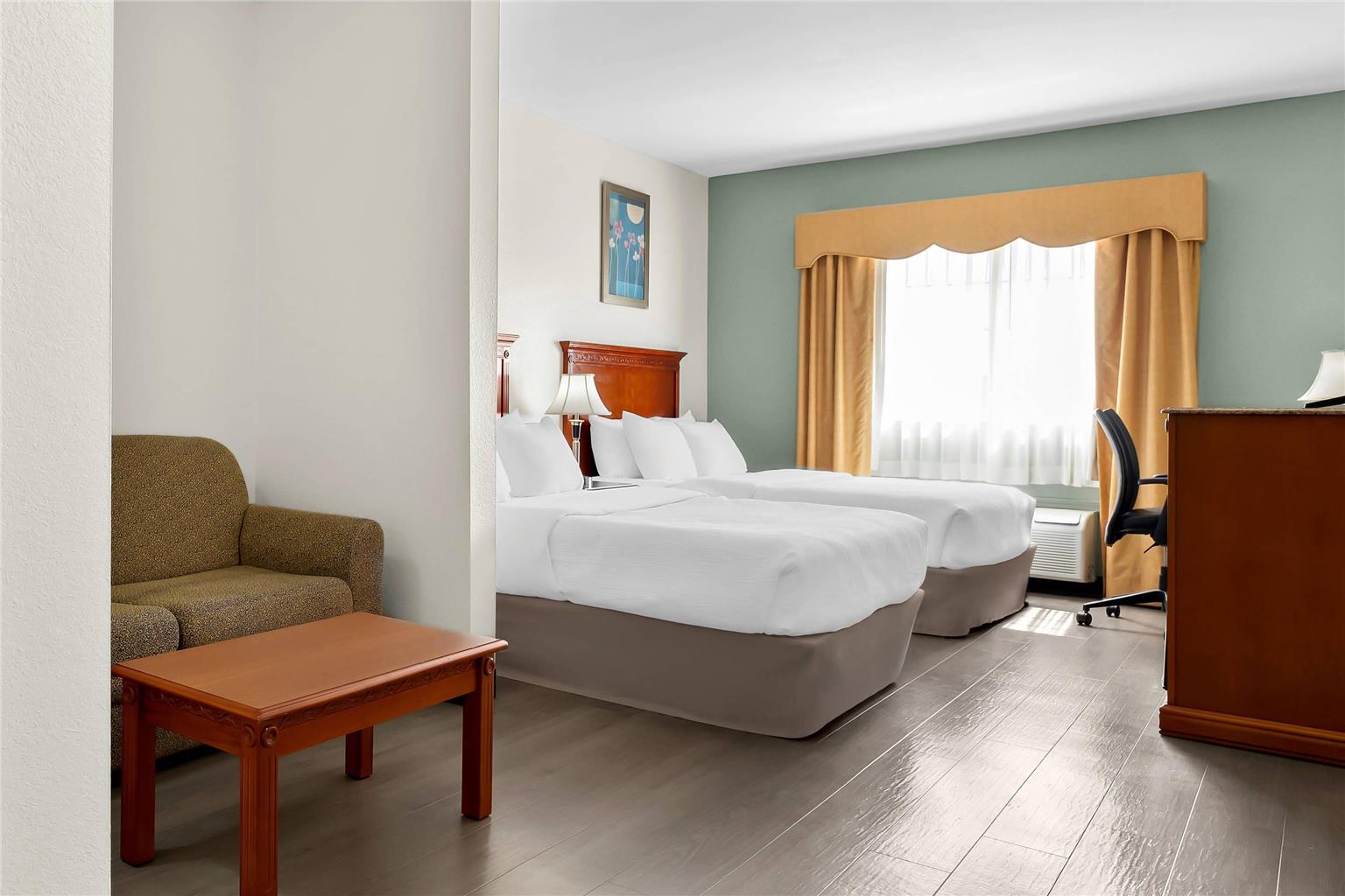 Quality Inn & Suites McAlester on Hwy 69 — hotel in Mcalester