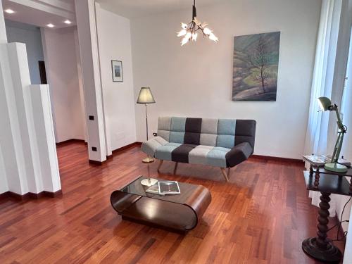 Ch Suite Apartment Piazza Prefettura — 4-Star Luxury Hotel in Potenza, Italy