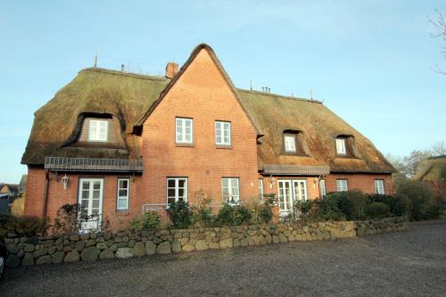 Doerpstraat 9_ Whg_ 8 — 4-Star Luxury Hotel in Wyk Auf Foehr, Germany