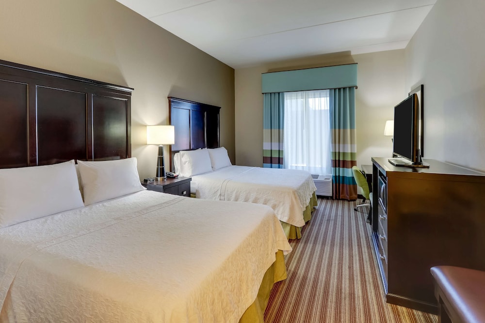Hampton Inn & Suites Swansboro Near Camp Lejeune - photo 6