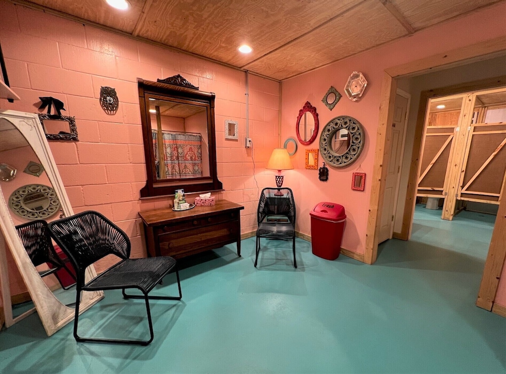 Gorgeous Stays - photo 86