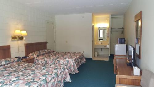 Oakridge Motel - photo 10