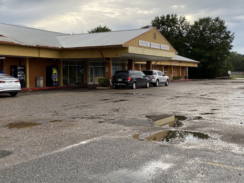 Cozy Inn - photo 16