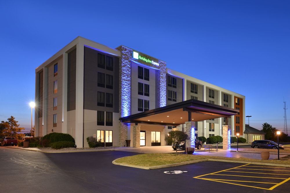 Holiday Inn Express Rochester University Area By Ihg — Rochester