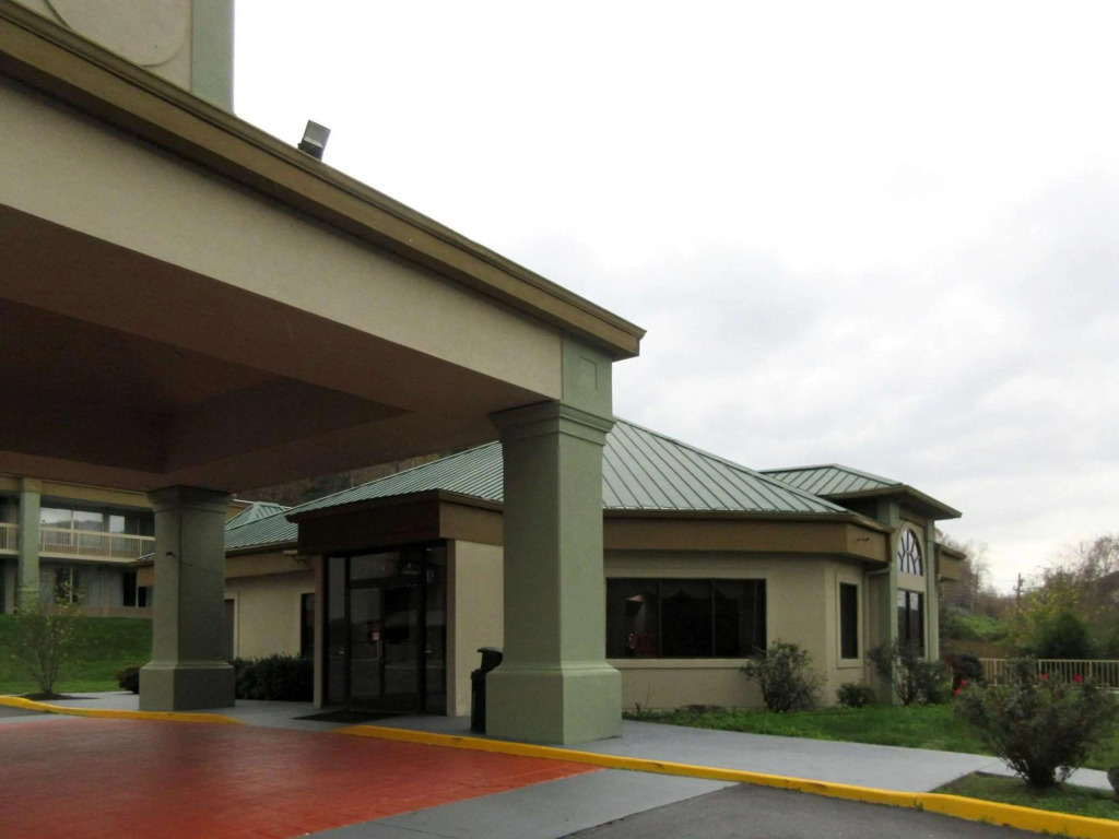 Travelodge by Wyndham Harriman - photo 24