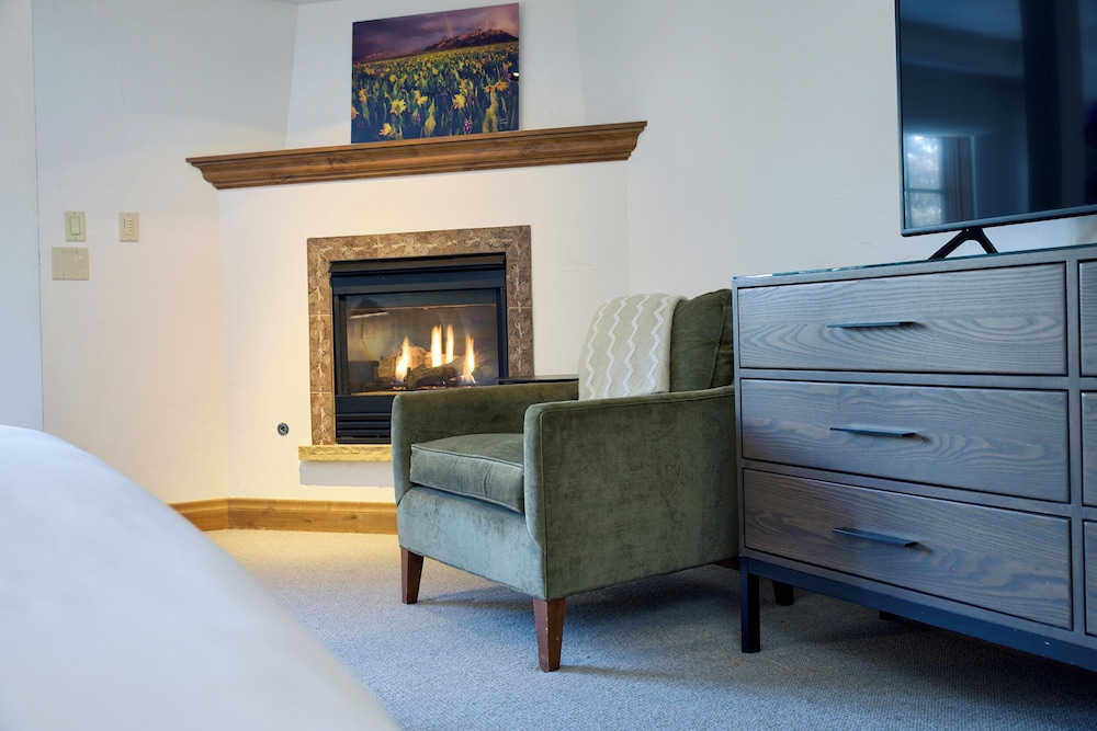 Gravity Haus Vail - photo 33