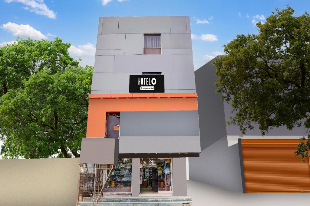 Hotel Vn Residency by Oyo Rooms in Jabalpur, India