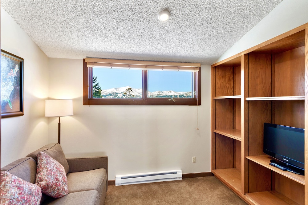 Gold Point Resort Breckenridge by Vacatia - photo 17