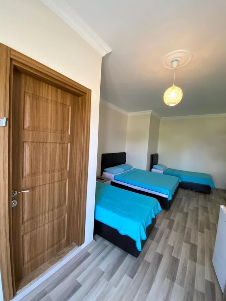 Geyikli Berfin Otel — Ezine — photo 4