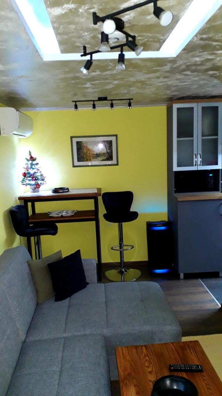 Apartman Motorcycle Friendly Osijek — 4-Star Luxury Hotel in Osijek, Croatia