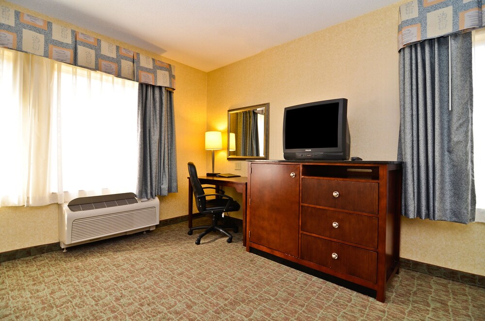 Sleep Inn & Suites Near Joint Base Andrews Washington Area - photo 38