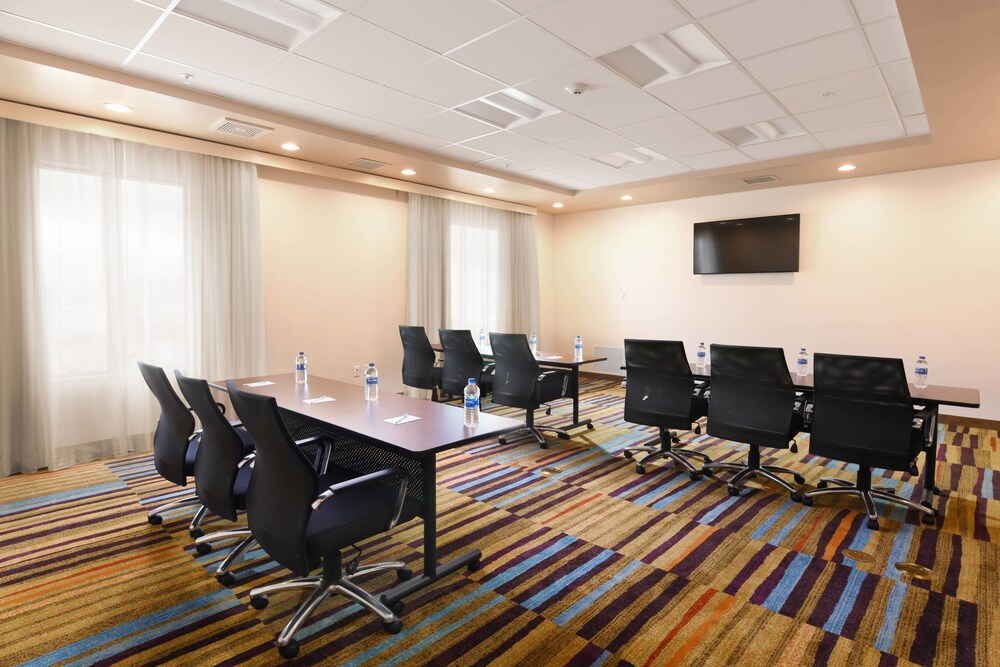 Fairfield Inn & Suites by Marriott Fort Worth South Burleson - photo 22
