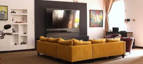 The Space in Unknown City, Ghana