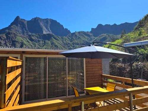 Gîte les Portes du Taïbit dîner et petit déjeuner compris in Cilaos, Réunion