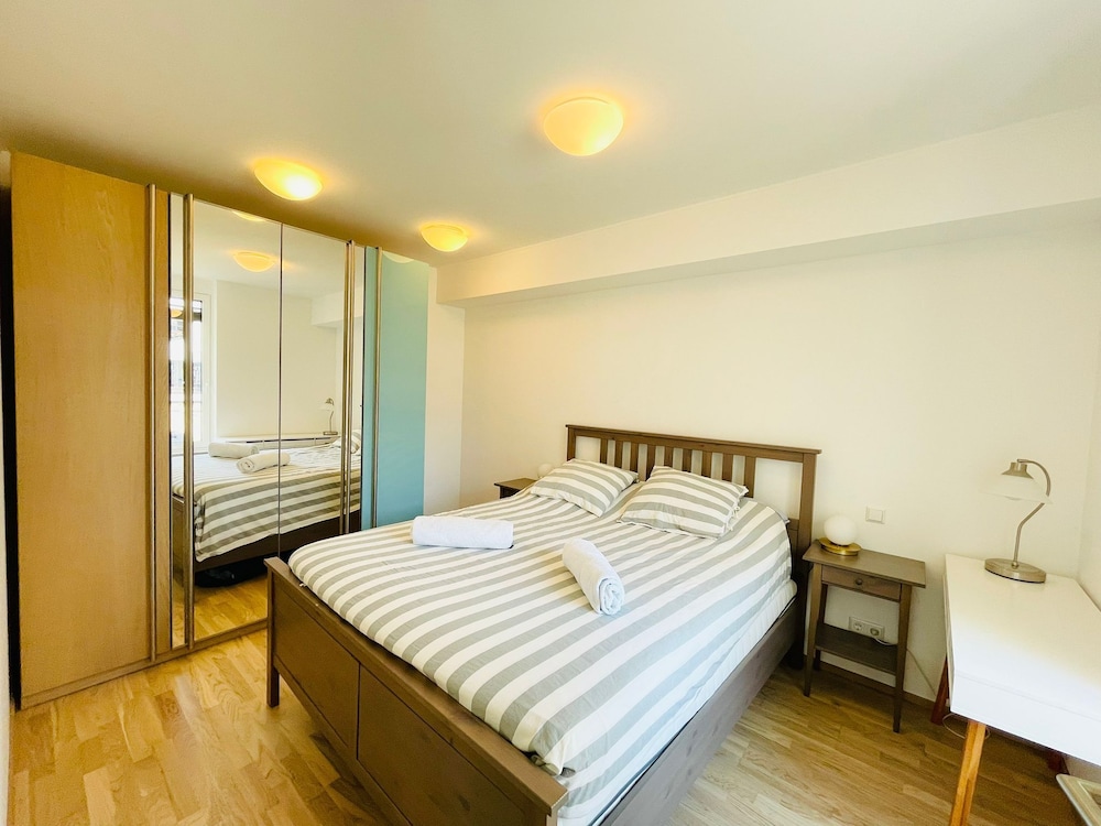 Luxury 1 Bedroom Flat W.Terrace&Parking — 4-Star Luxury Hotel in Luxembourg, Luxembourg