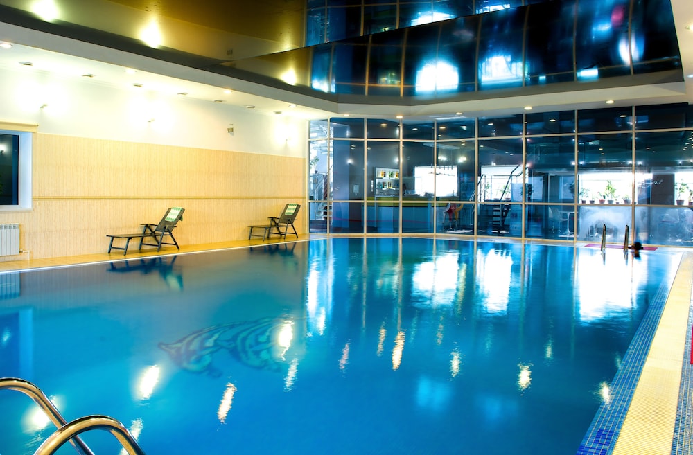 Mandarin Hotel & Fitness Center - carbon neutral hotel in Aktau