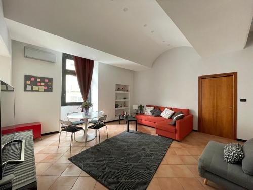 La finestra sul corso — 4-Star Luxury Hotel in Naples, Italy