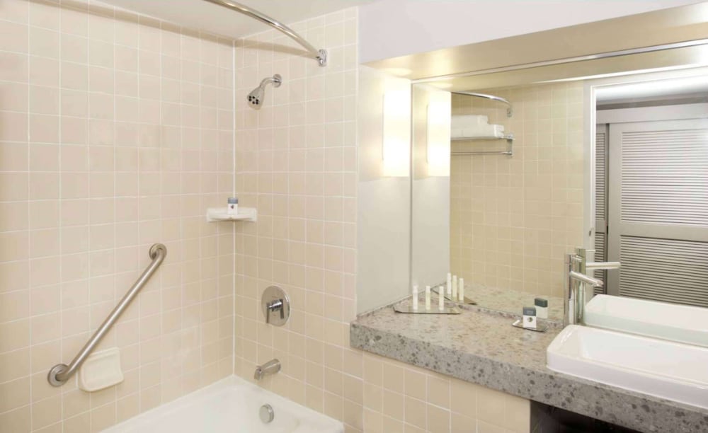 Doubletree by Hilton Bloomington Minneapolis South - photo 28