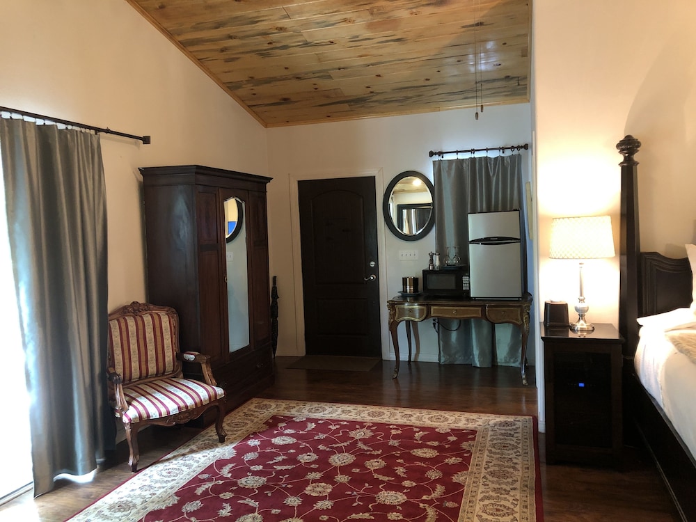 Echo Canyon Spa Resort - photo 33