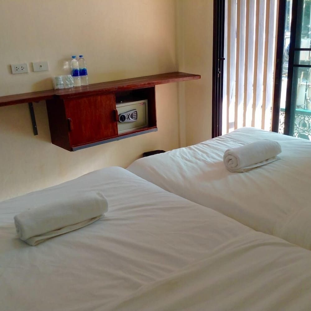 BC guesthouse Si phraya