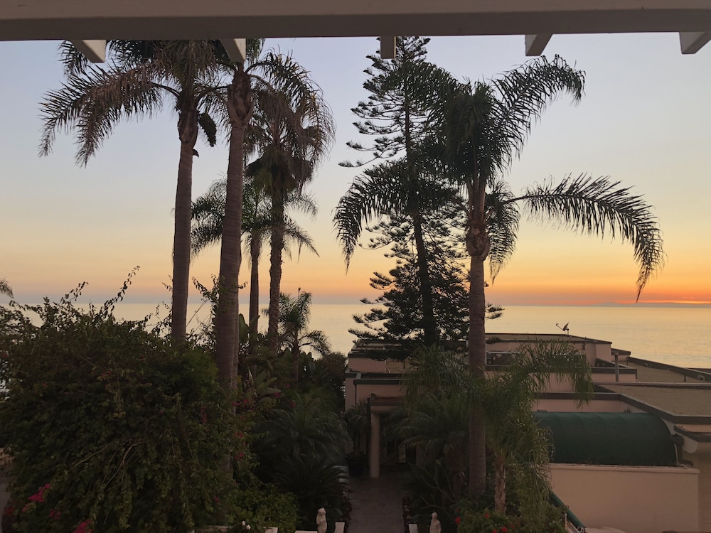 Laguna Cove Hotel - photo 109
